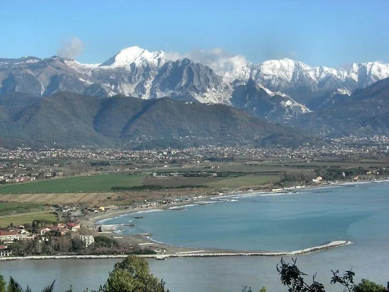 La Rocca Rossa Villa Monte Marcello Italy